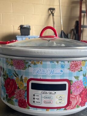 The pioneer woman cookware ✨
